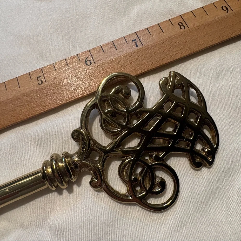 Ornate Solid Shiny Brass Skeleton Key Paperweight – Ralph Lauren Style
